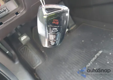 2018 Hyundai Santa Fe Sport 2.4L z USA, uszkodzony, nr VIN 5NMZU3LB3JH084522